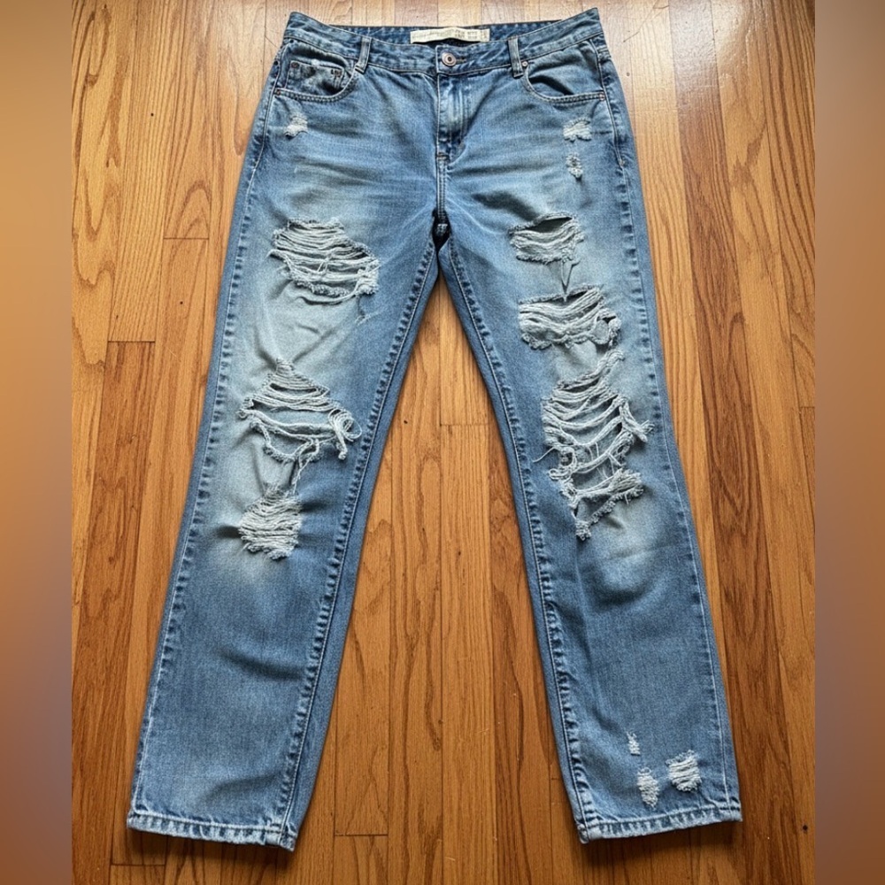 Zara Distressed Straight Leg Casual Streetwear Cropped Jeans Size 2